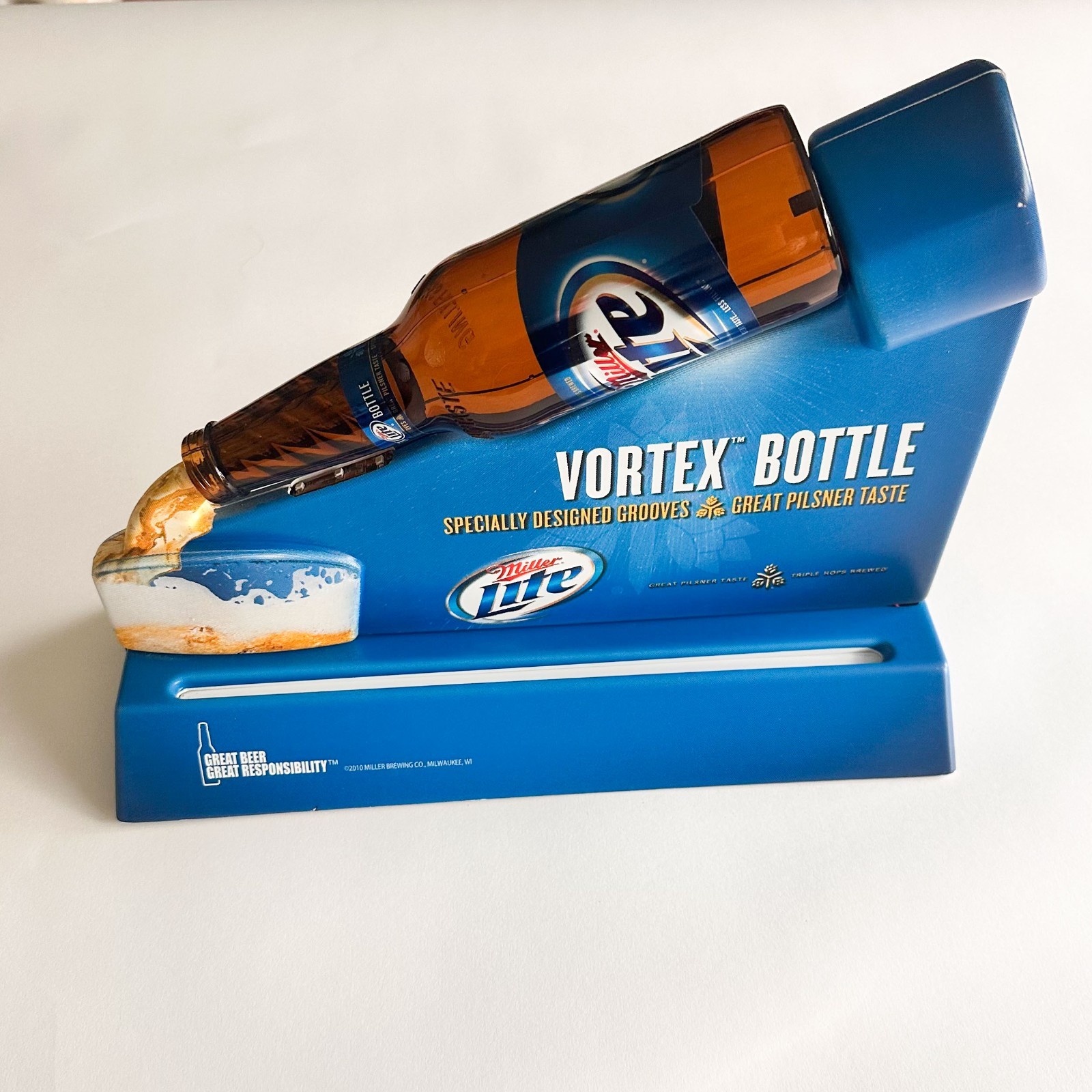 2010 Miller Lite Vortex Lighted Display