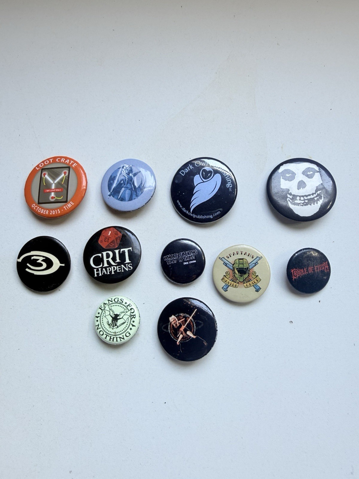 Lot of 11 Geek Gaming Horror Pinback Buttons Halo Loot Crate Misfits RPG