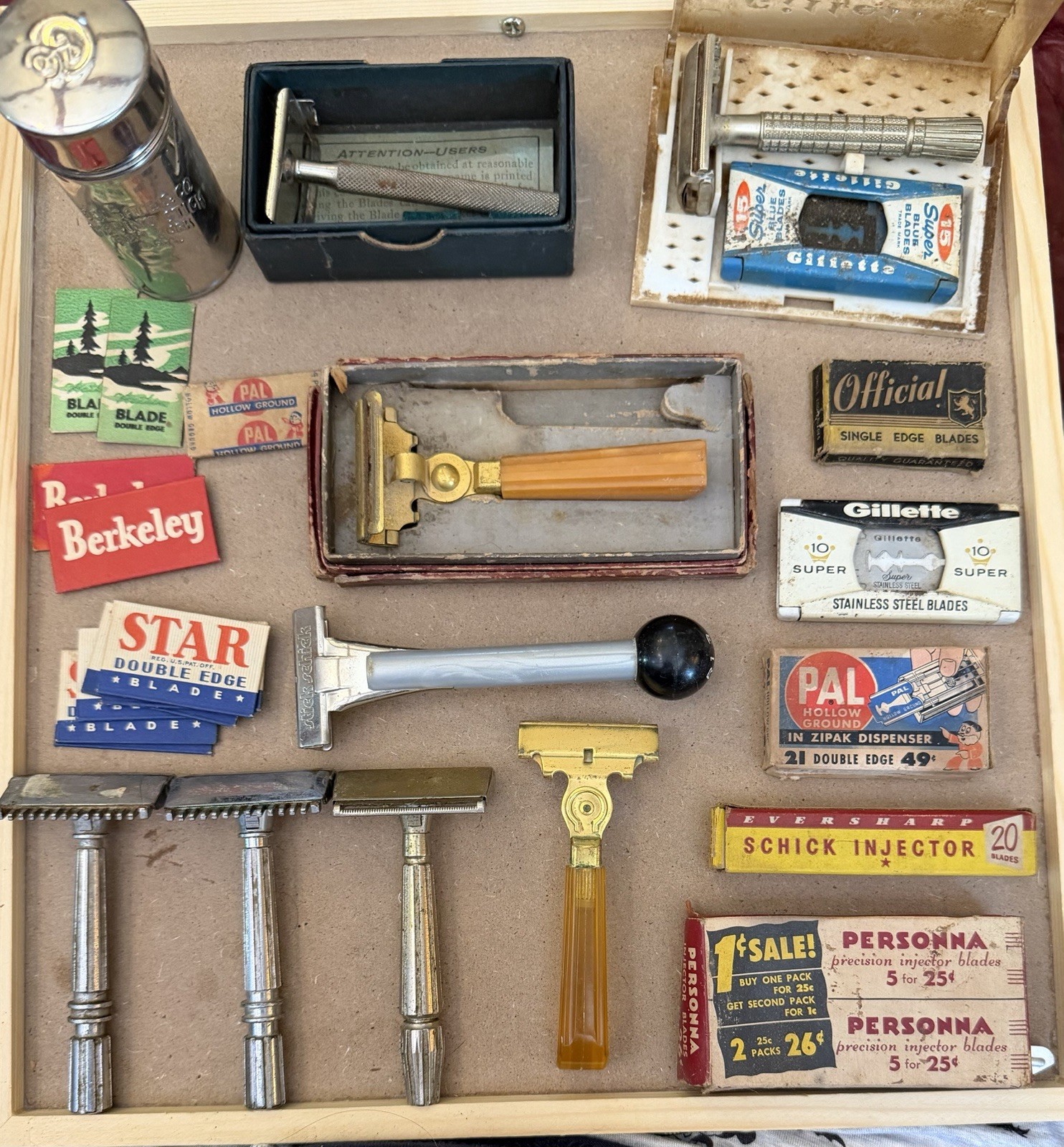 Lot Of Vintage Razors Blades Gillette Stick Schick Bakelite Colgate Gem Nelson