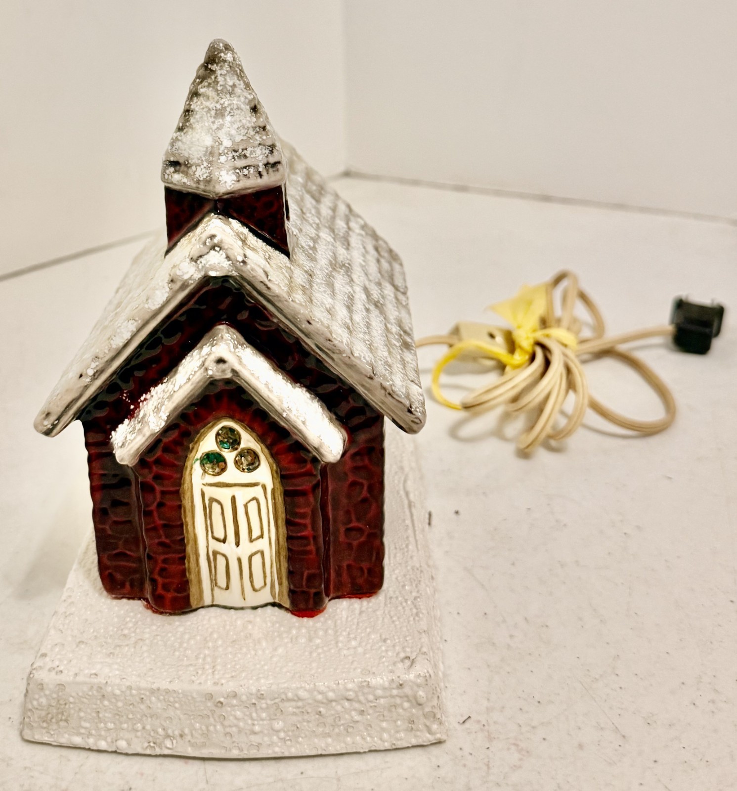 Vtg 1970's Lighted Ceramic Church Chapel Snow covered Roof Stained Glass Windows