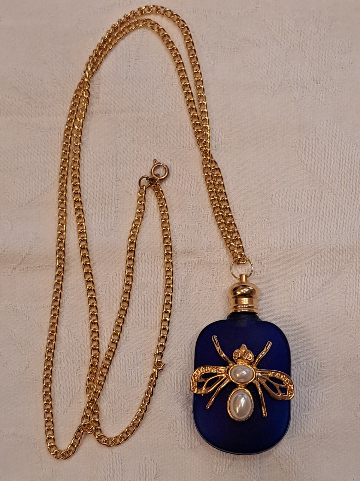 Vintage Style Blue Frosted Glass Perfume Bottle Necklace Gold Bee Pearl Vial