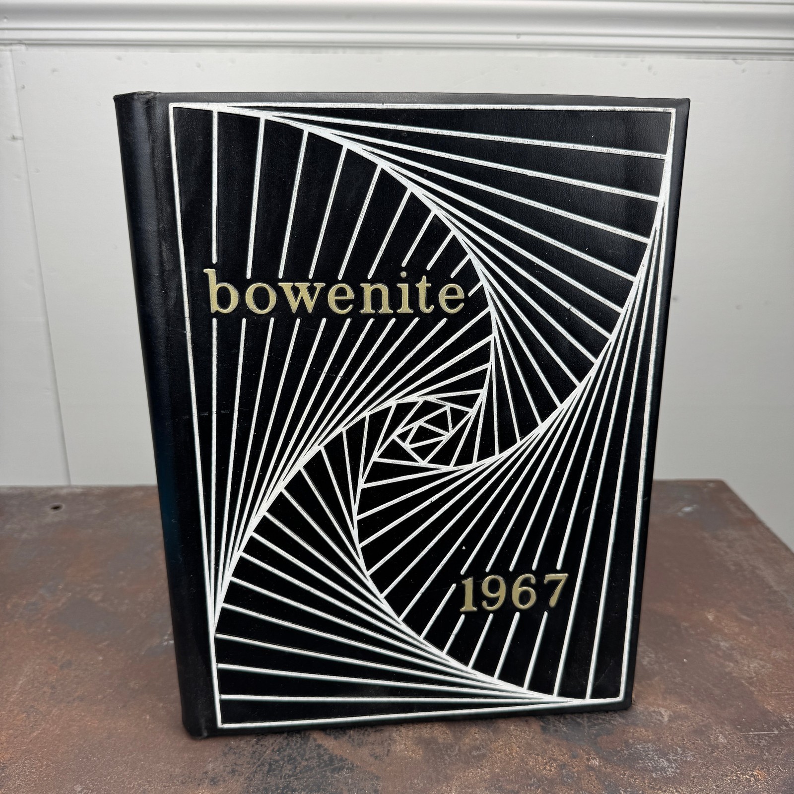 JAMES H. BOWEN HIGH SCHOOL Yearbook 1967 Chicago, IL BOWENITE