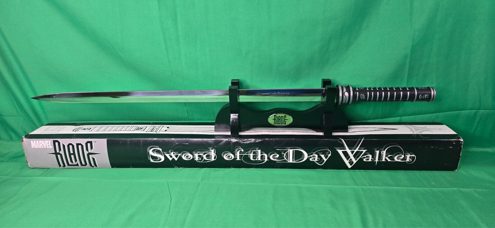Rare Factory X Marvel Blade Sword of the Day Walker UC1401 Rare Factory X Marvel Blade Sword of the Day Walker UC1401