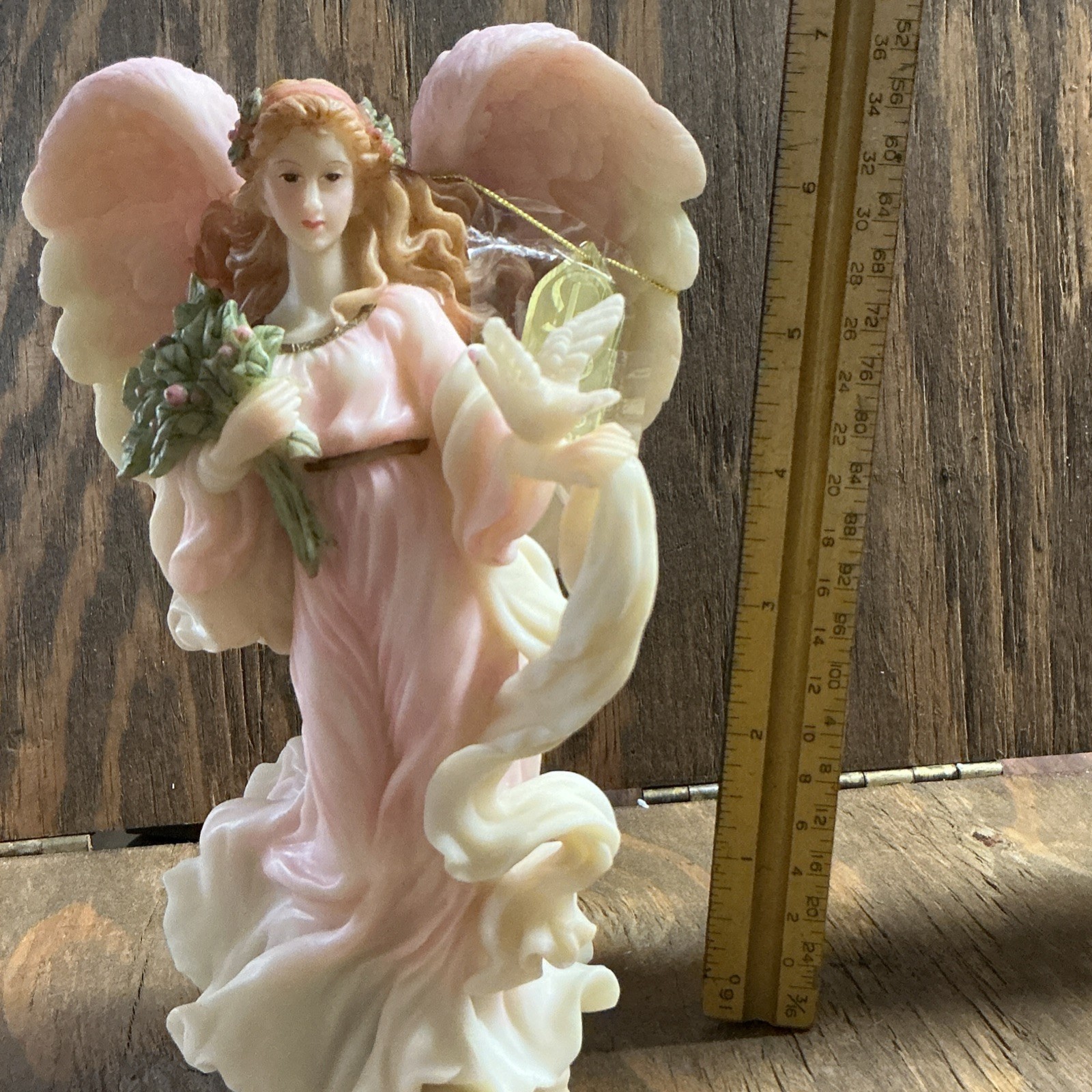 Seraphim Classics Noelle Guiding Spirit Angel Resin Figurine #78120