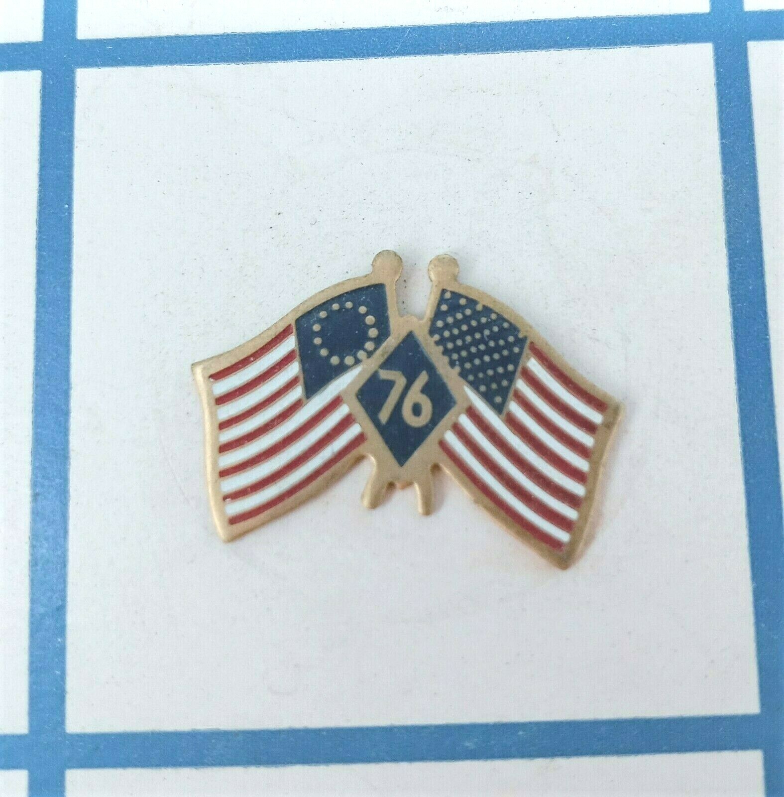 Vintage Pinback Tie Tack Pin Collectible Spirit of 76 1776-1976 USA Flag Hat