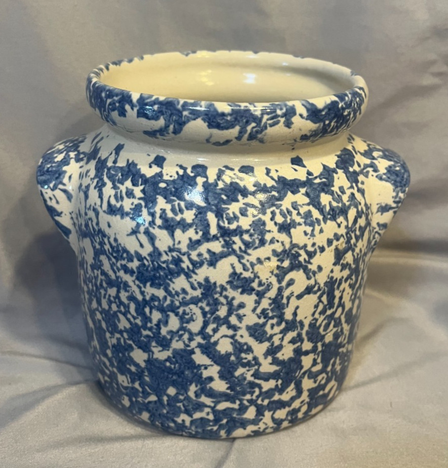 VTG Robinson Ransbottom Blue Spongeware Crock Jar 1 Qt Two Handle Stoneware