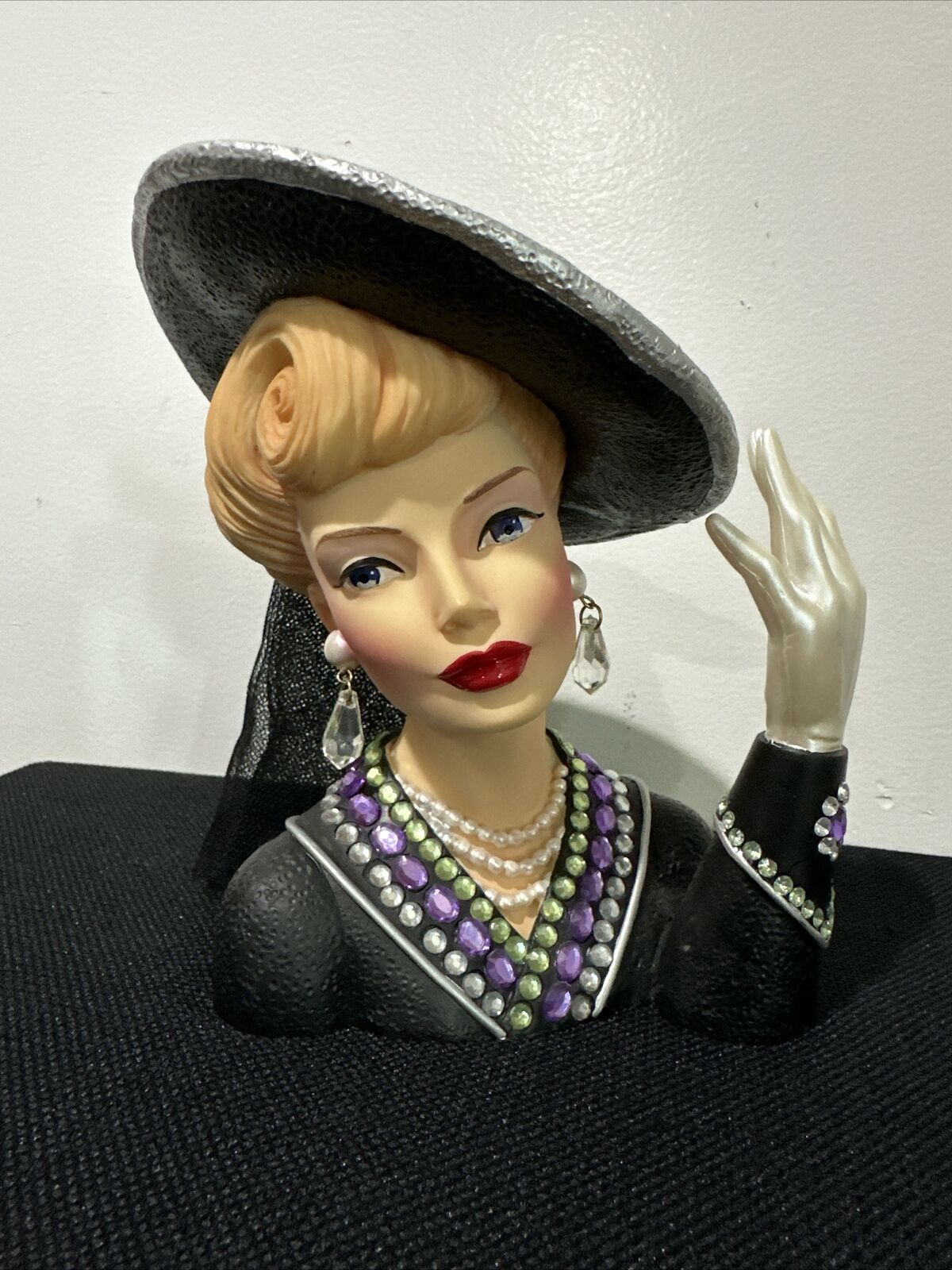 Cameo Girls Head Vace Blythe 1942 “ Bedazzled “ #7/1,500