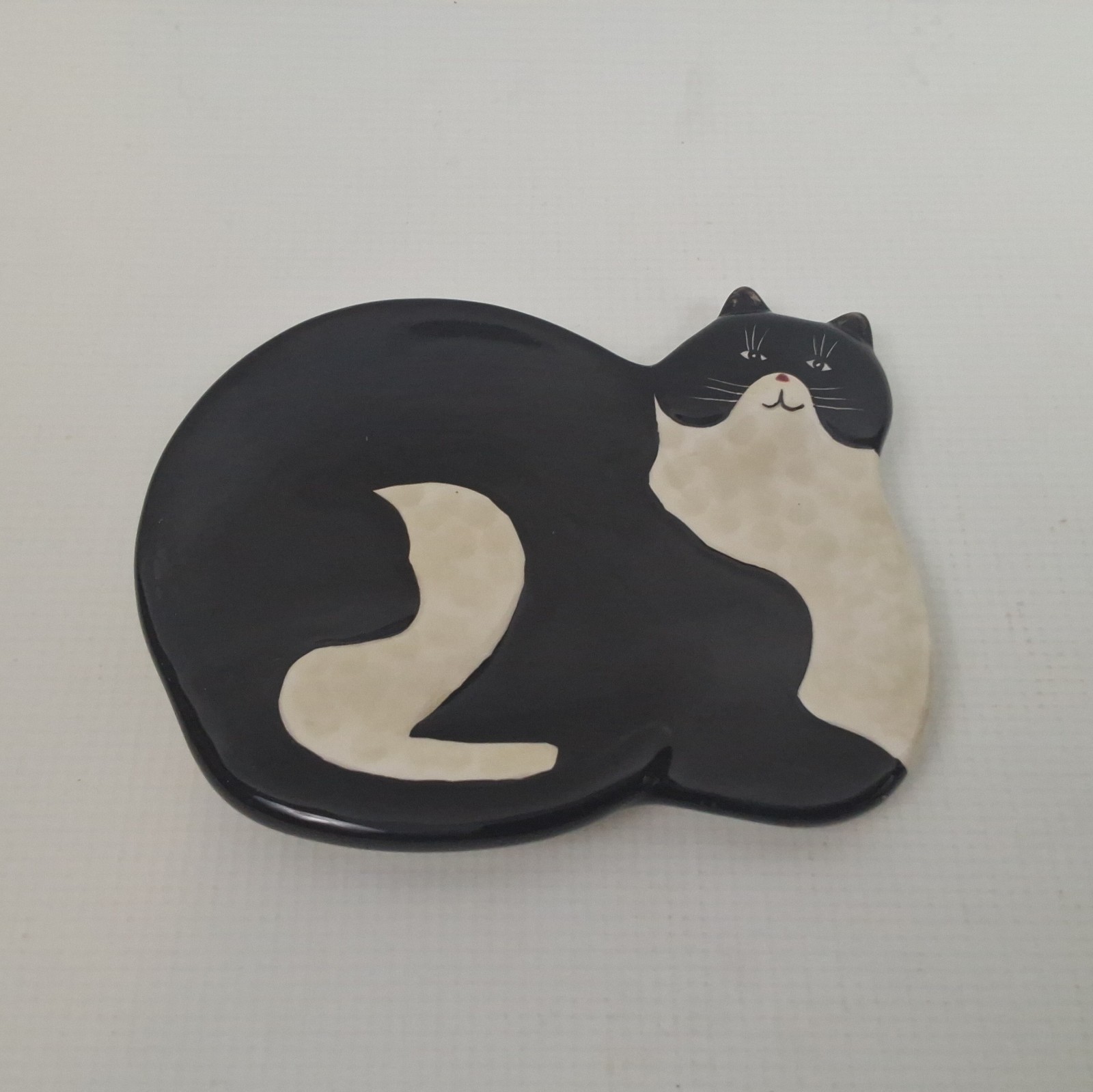 2001 Warren Kimble Cat Spoon Rest Tuxedo Black White 2001 Warren Kimble Cat Spoon Rest Tuxedo Black White