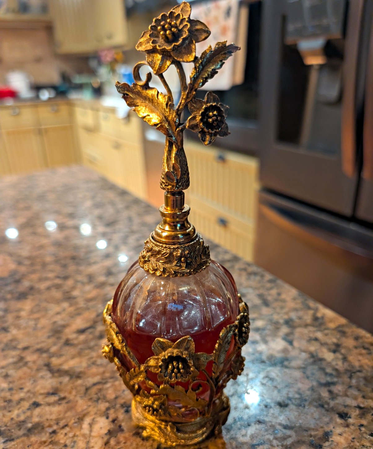 Vintage Matson 24K Gold Plated Ormolu Perfume Bottle Daffodil Signed Mid Century