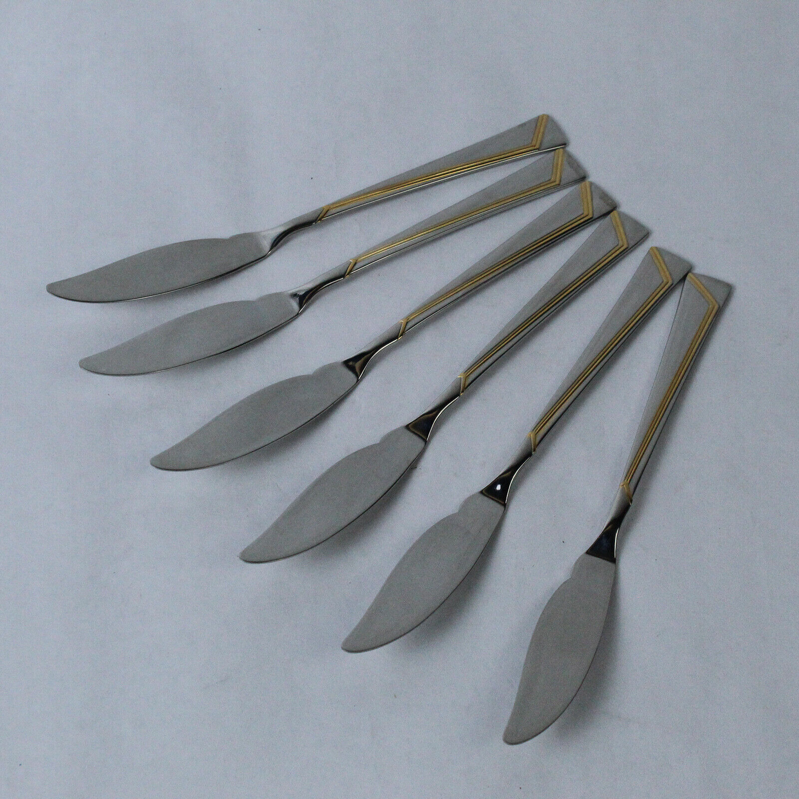 Set Of 6 Oneida Golden Era Butter Knives Silvertone Flatware