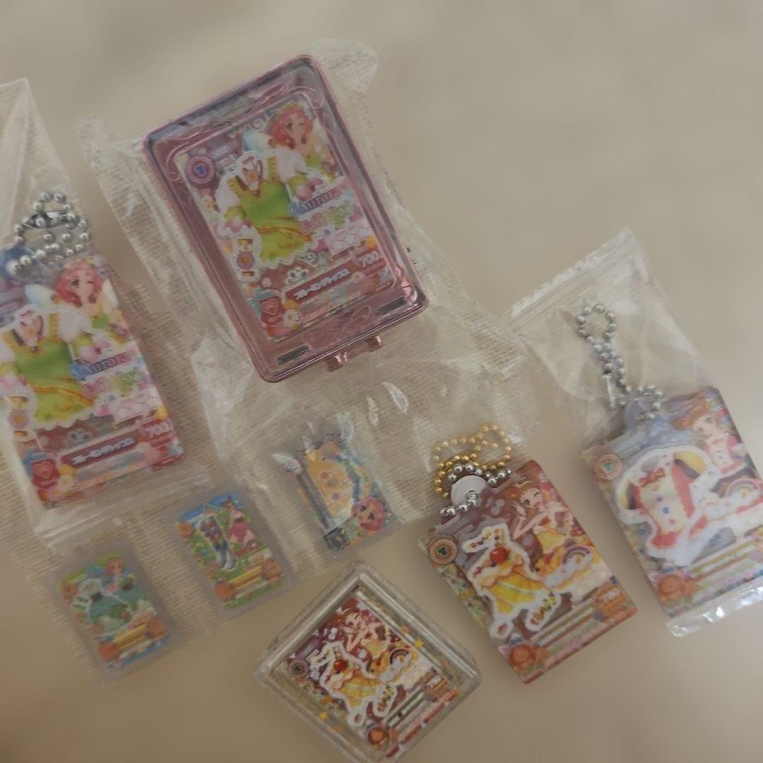 Aikatsu Acrylic Keychain Mini Card Collection Set
