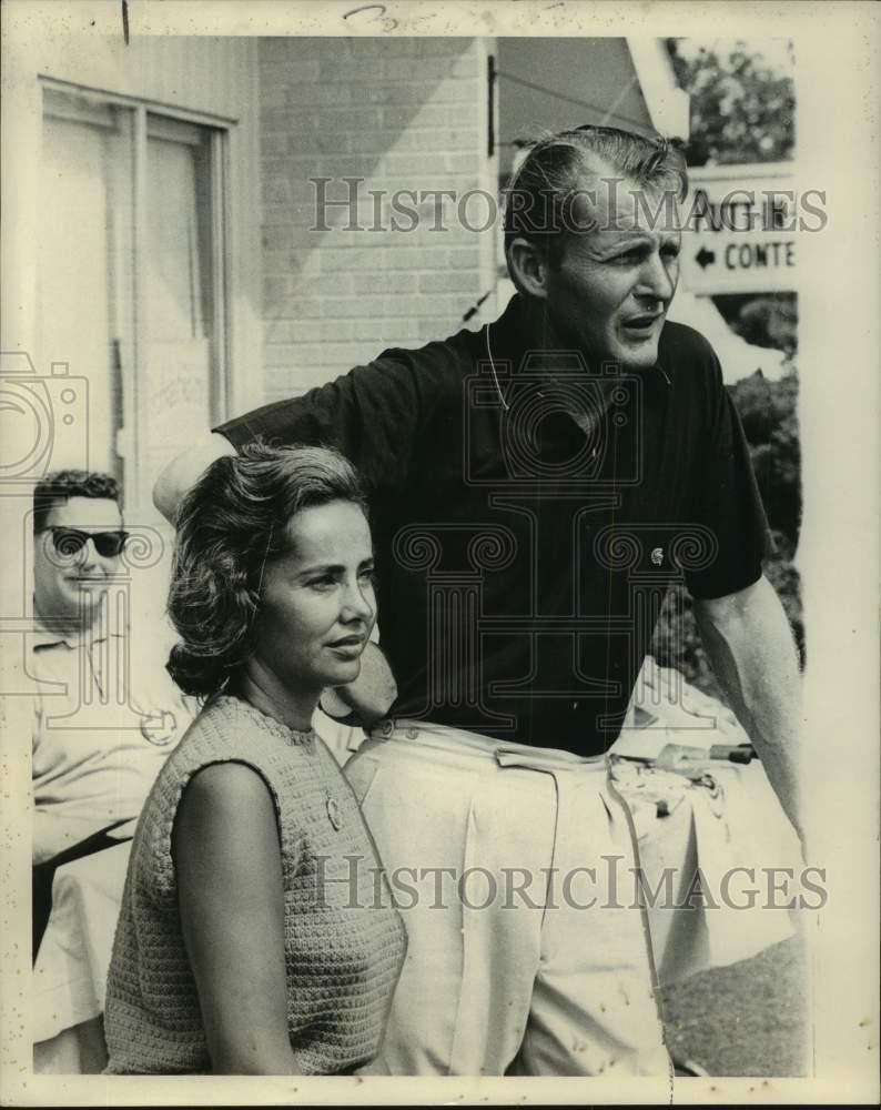 1970 Press Photo Golfer Dick Mayer and wife Mary Lou - nos23794