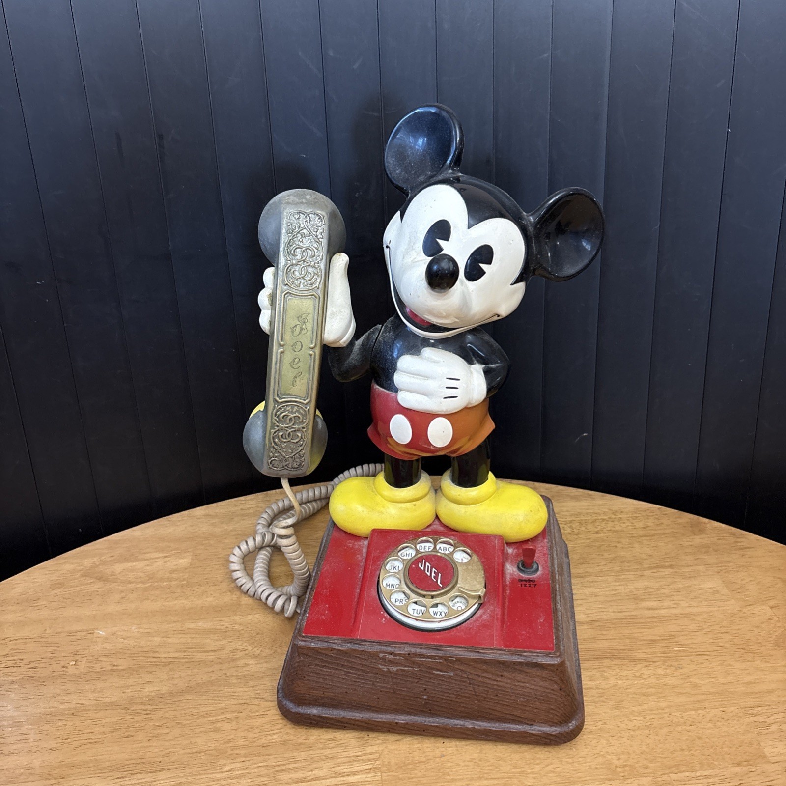 Vintage 1976 - Walt Disney -  Mickey Mouse Rotary Telephone