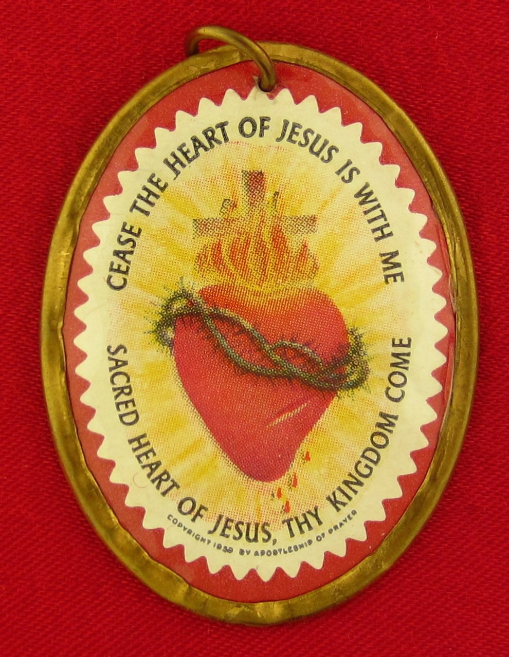 Vintage SACRED HEART OF JESUS Scapular Catholic APOSTLESHIP OF PRAYER Badge