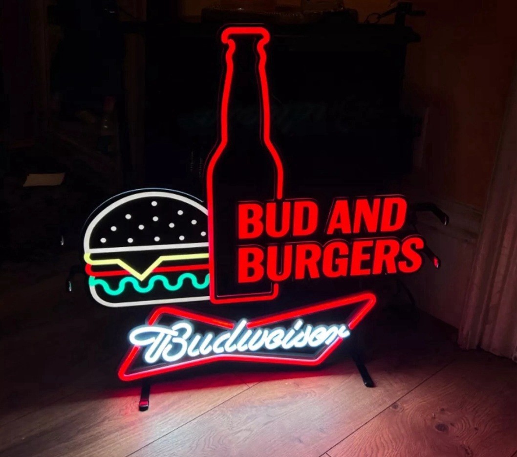BUDWEISER BEER Bud And Burgers LIGHT UP LED SIGN GAME ROOM MAN CAVE NEW
