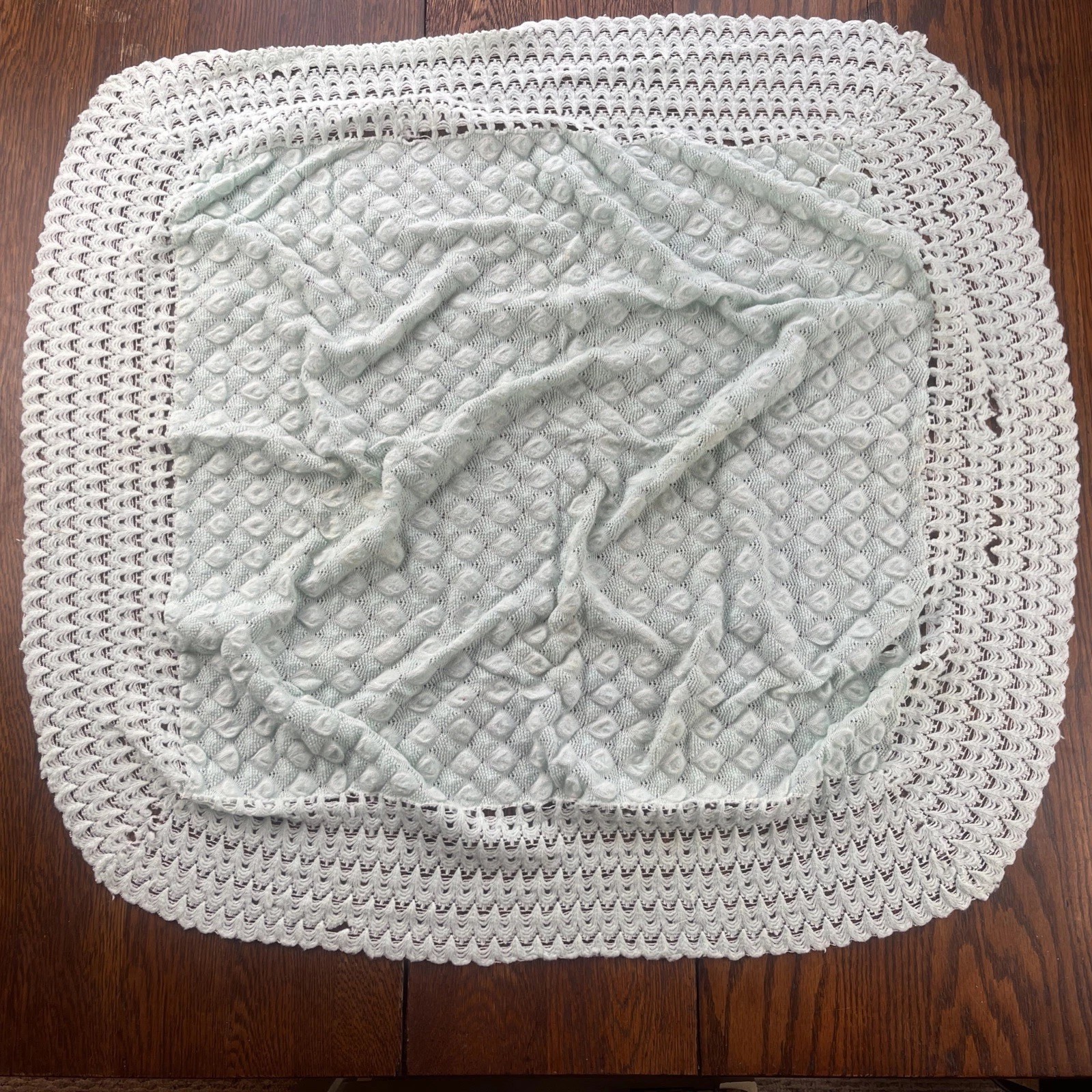 Vintage 1950’s Mint Green Knit Baby Blanket Upcycle Project/Mend 38”x35” READ