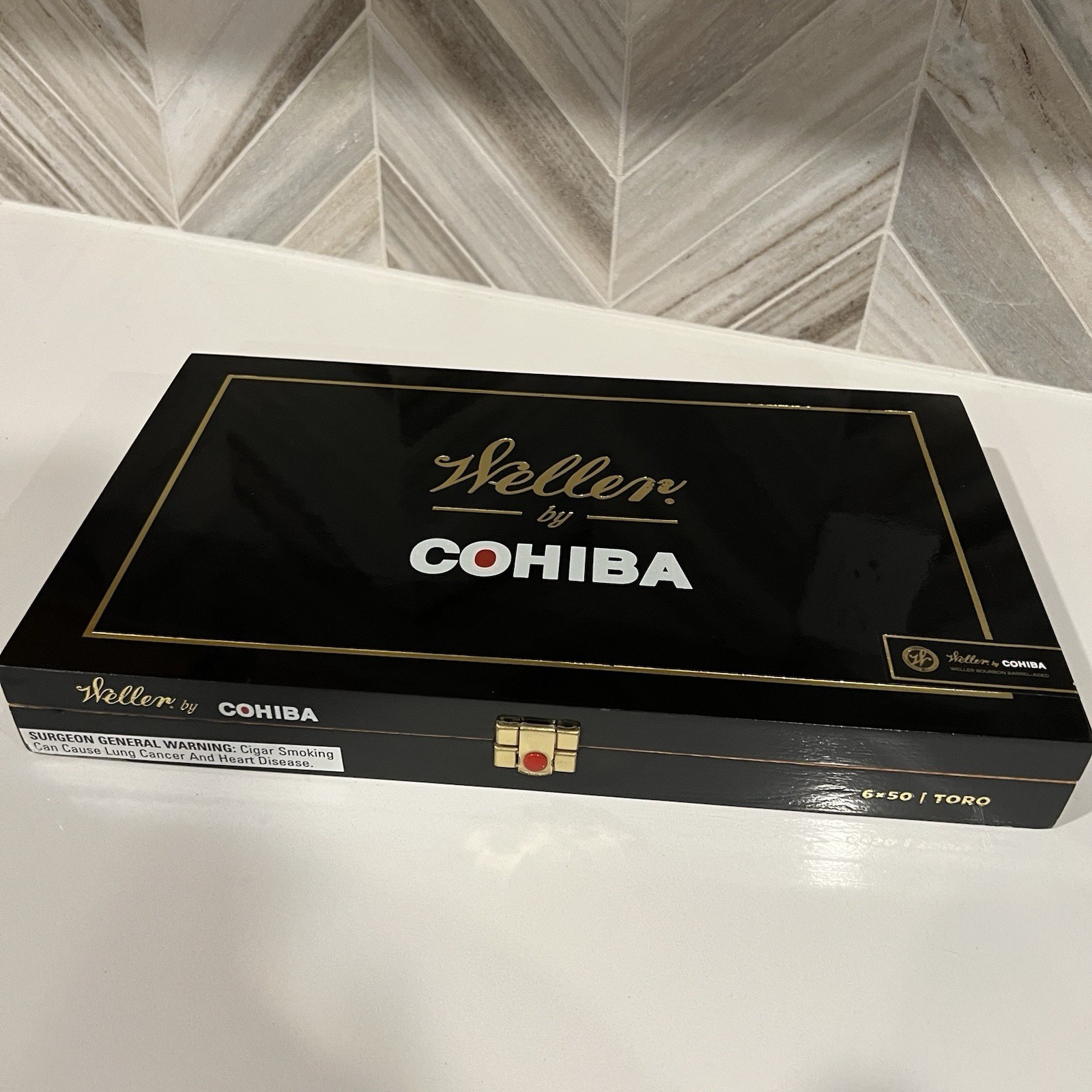 Weller by Cohiba Empty Wooden Cigar Box Hinged Black Lacquered w/ Insert