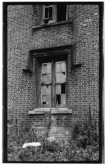 Photo:Hillsborough NC The Barracks 1937 Brick Exterior Window HABS