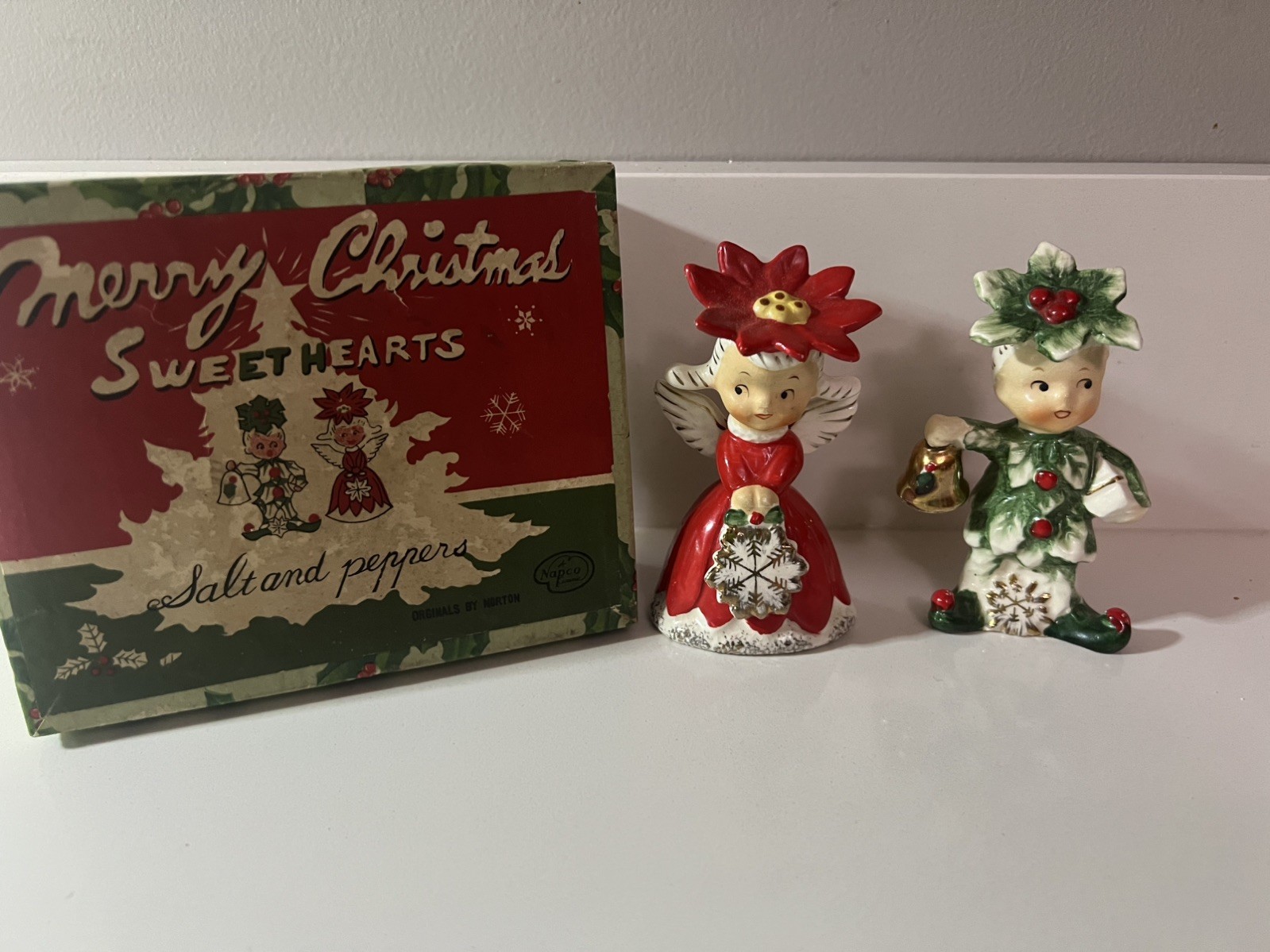 Vintage 1956 Napco Christmas Holly Tree Boy & Poinsettia Angel S&P Shakers