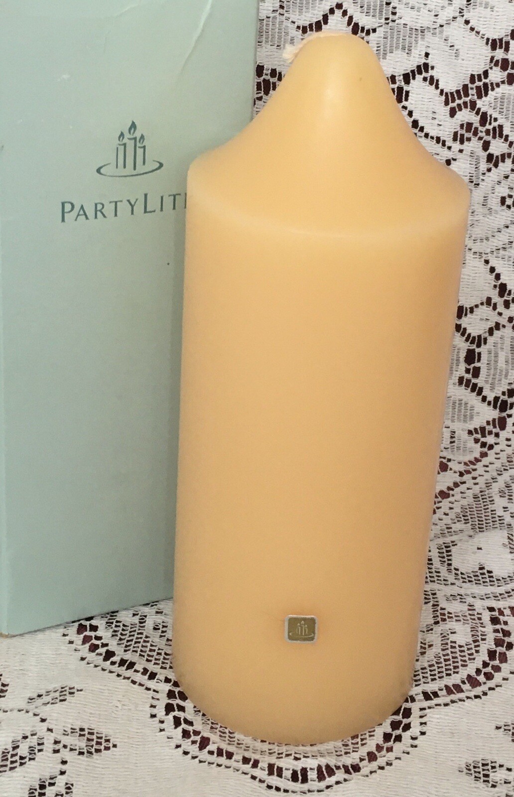 PartyLite WARM BANANA BREAD 3 x 7 Bell Top Pillar Candle S37161 Retired Fruit