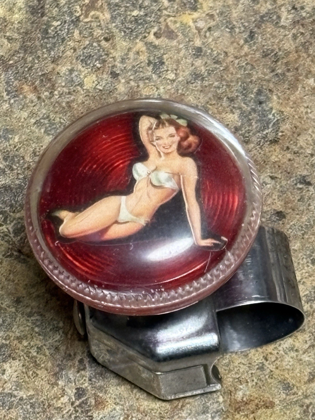 VINTAGE RED / CLEAR/ CHROME PIN-UP SUICIDE / SPINNER KNOB