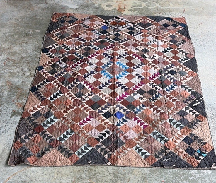 Antique 1800s Victorian Satin flying geese quilt