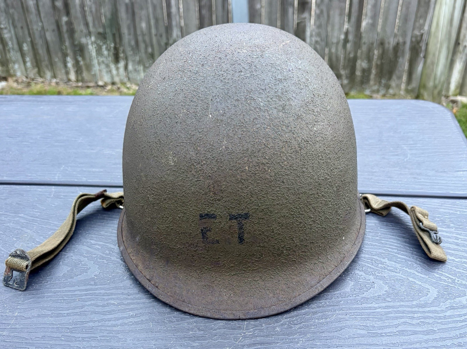 Original WWII WW2 Era US Front Seam Swivel Bale M1 Helmet NO LINER / NO DINGS Original WWII WW2 Era US Front Seam Swivel Bale M1 Helmet NO LINER / NO DINGS
