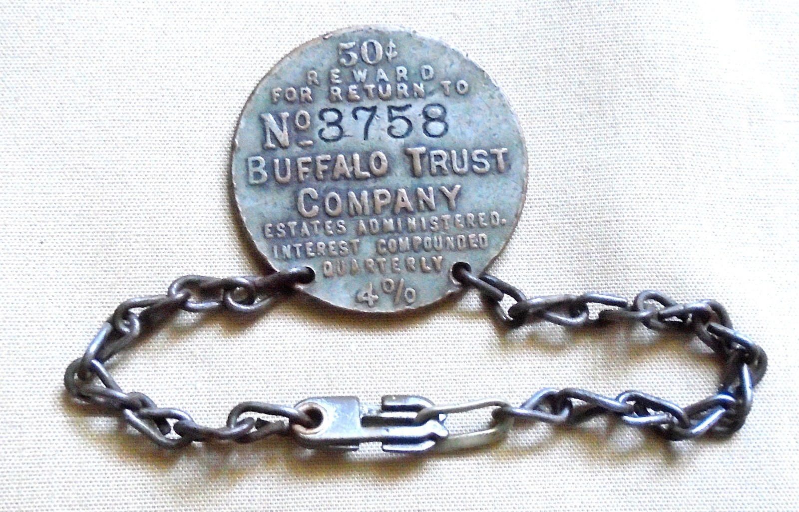 VINTAGE BUFFALO TRUST CO. BUFFALO, N.Y. KEY FOB/CHAIN 