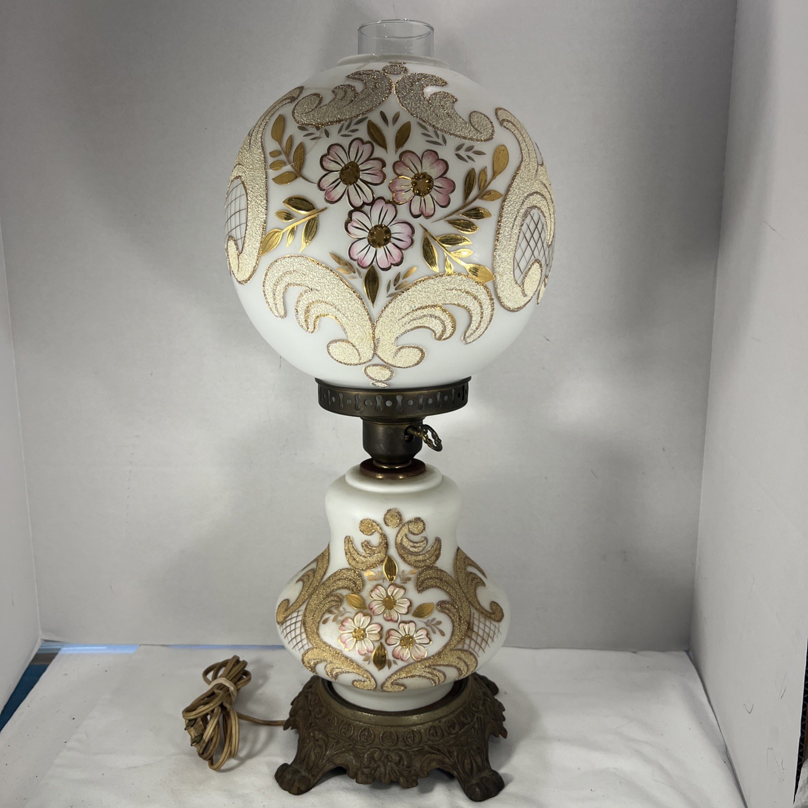 Antique Gone With The Wind Parlor Lamp Handpainted Floral Gold  Motifs 21\
