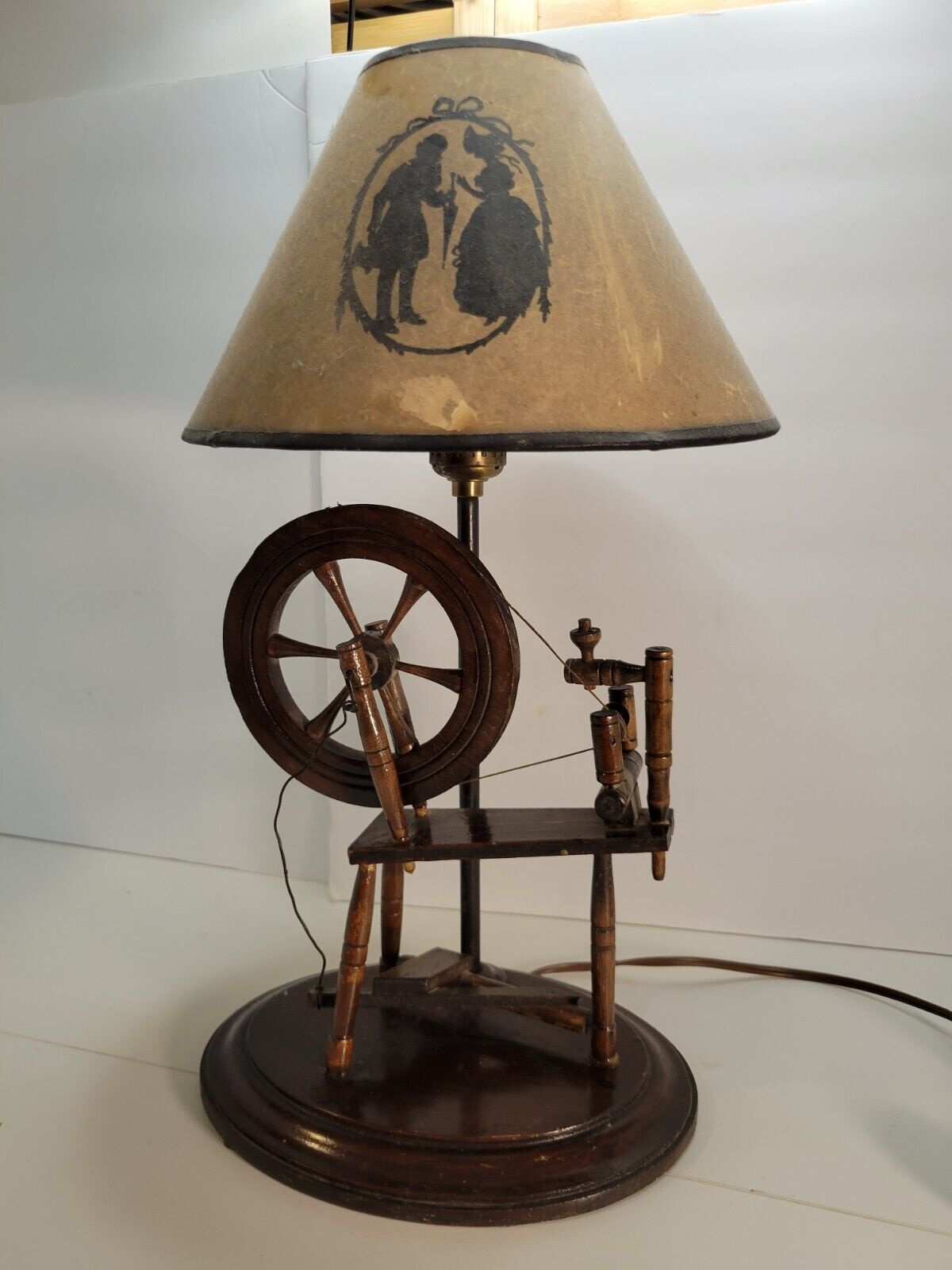 Antique Vintage Wooden Spinning Wheel Lamp Working
