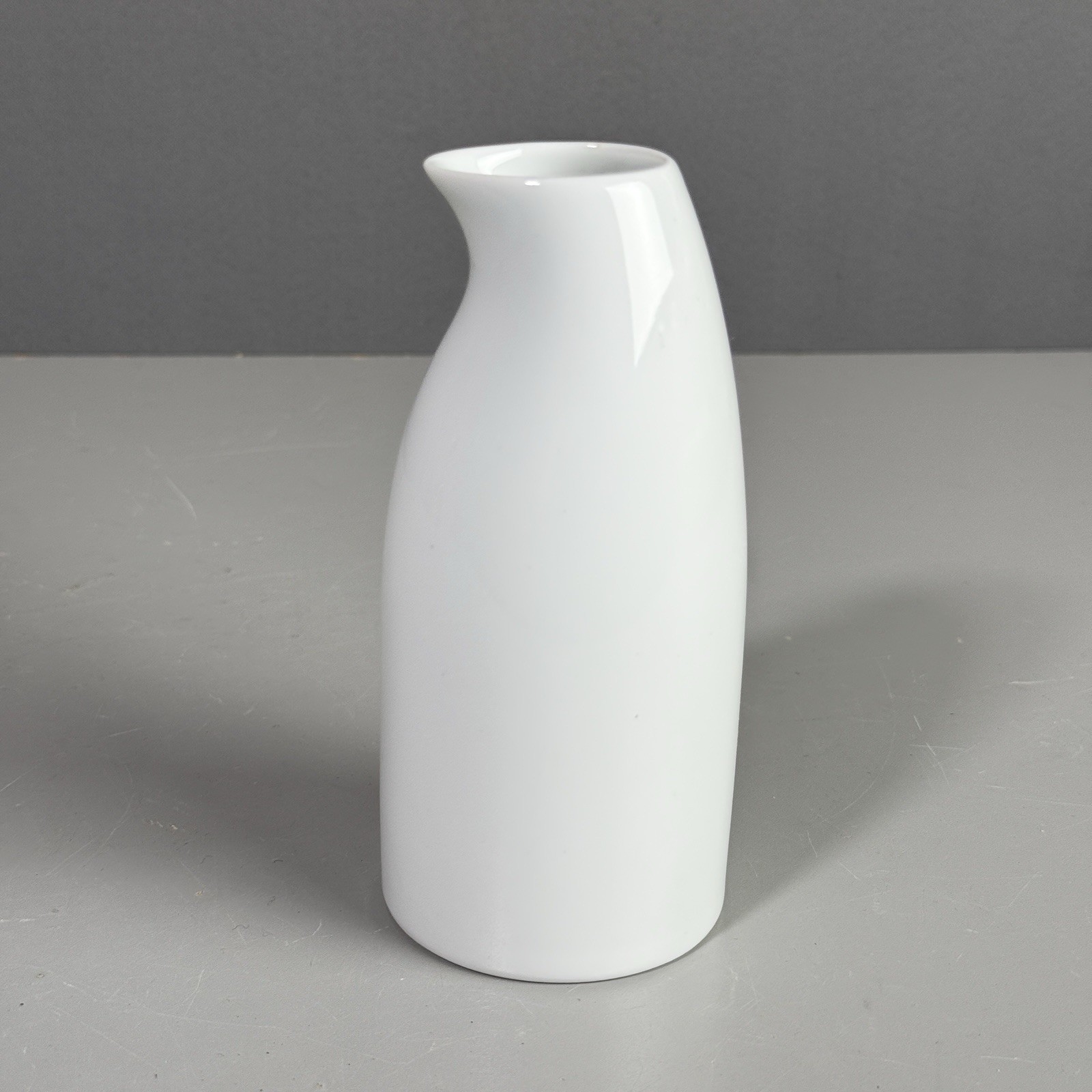 Hakusan Japan White Porcelain Tokkuri Sake Bottle Minimalist Modern