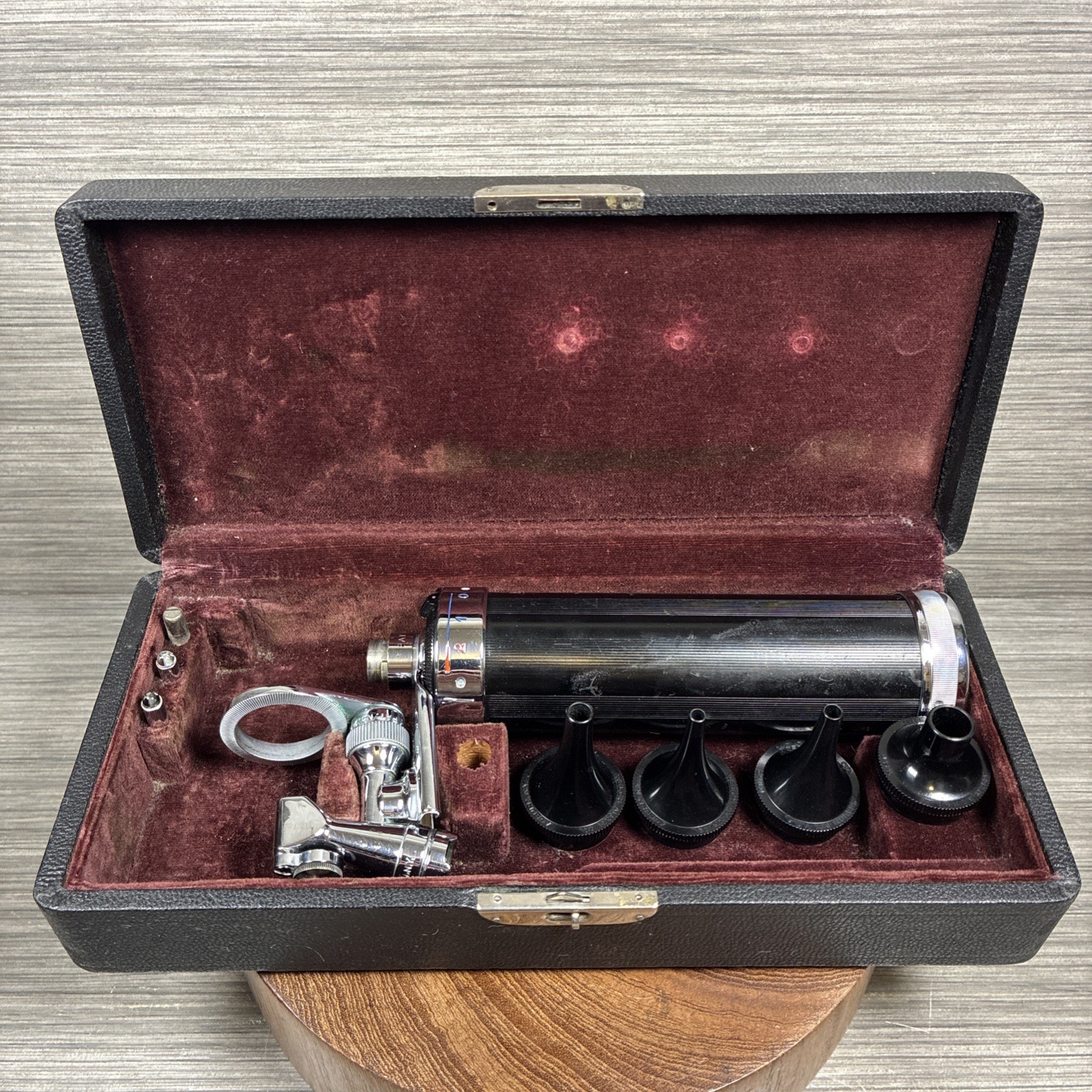 Vintage Welch Allyn 1930s Auburn NY Operating Otoscope Set TESTED & WORKING EUC