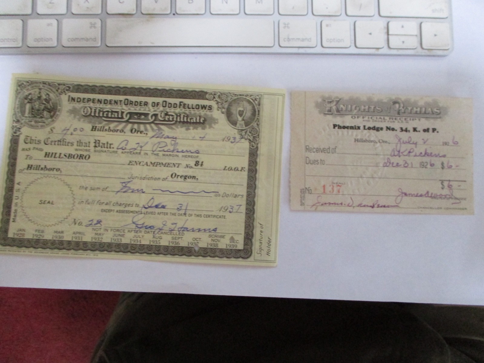 LOT OF 2 INDEPENDENT ORDER OF ODD FELLOWS & KNIGHTS OF PYTHIAS DOCS. HILLSBORO