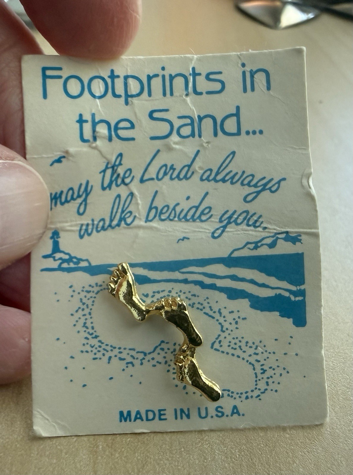 VTG Jesus Footprints in the Sand Christian Lapel Pin Made in USA