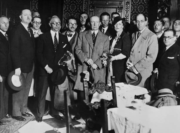 Physicist Marquis Guglielmo Marconi wife pictured aboard scientifi- 1935 Photo