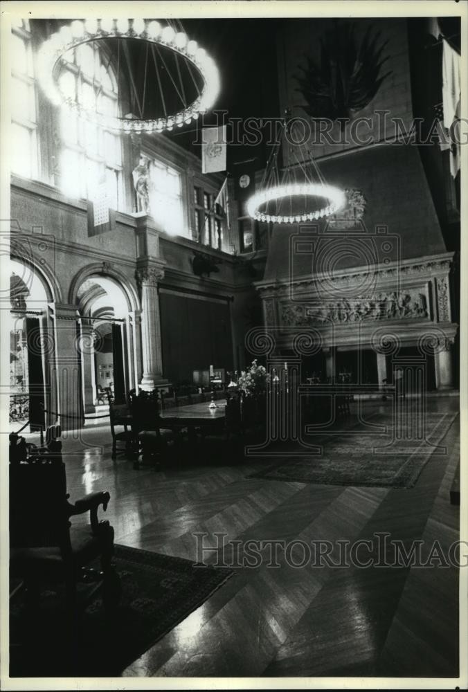 1990 Press Photo Huge dining hall at the Biltmore Estate in Asheville, N.C. 1990 Press Photo Huge dining hall at the Biltmore Estate in Asheville, N.C.