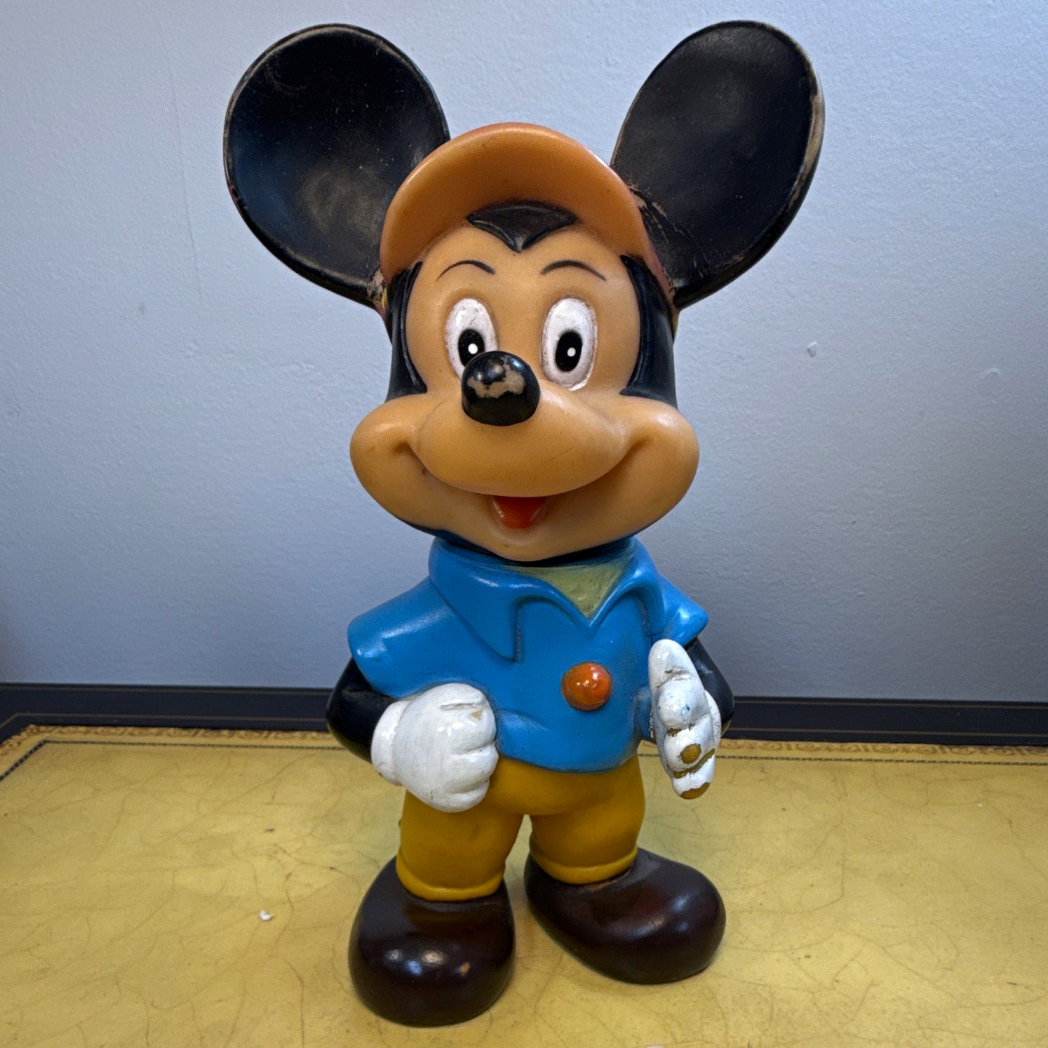 Vintage Walt Disney Mickey Mouse Figurine Propeller Hat Made in Taiwan
