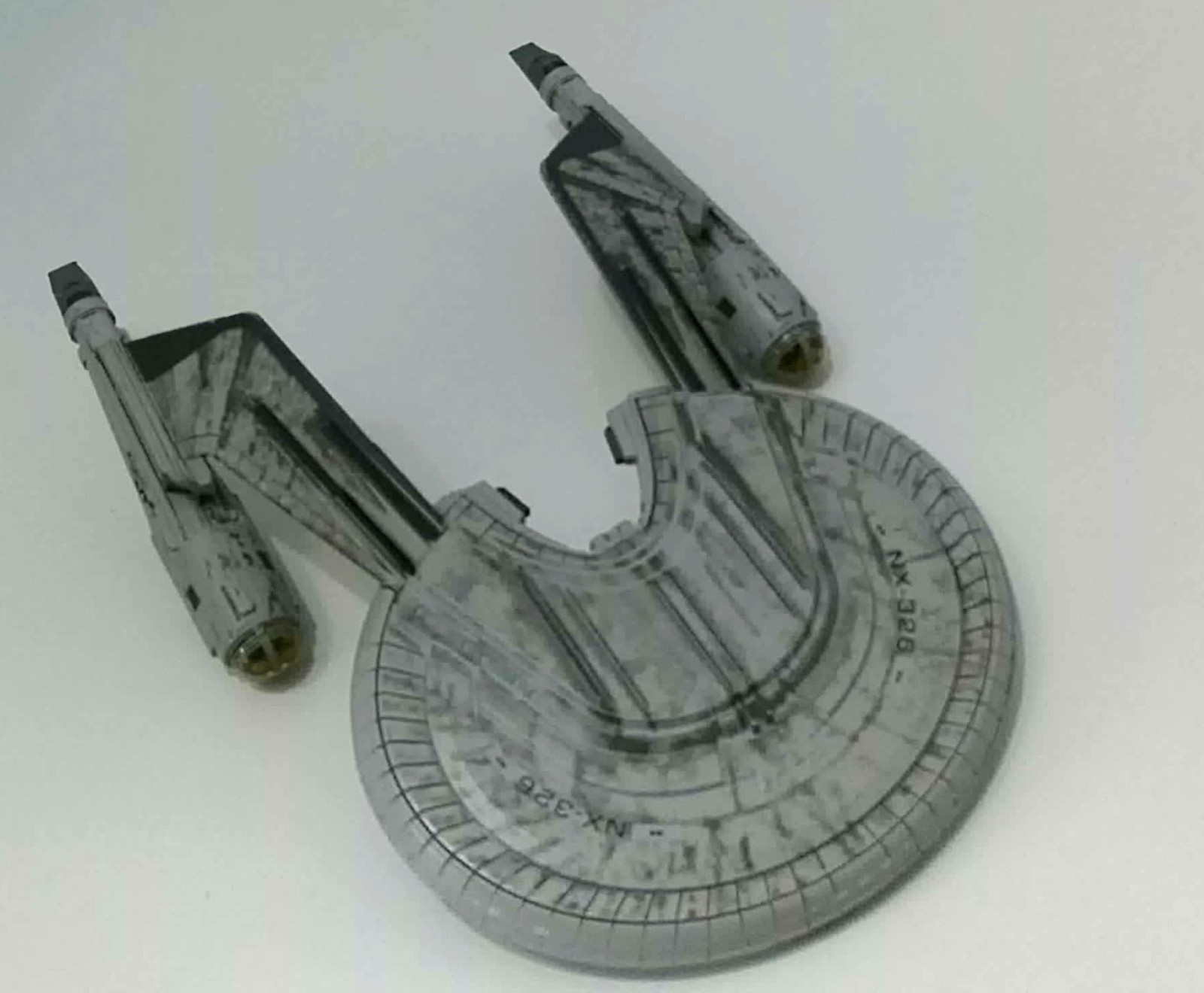 Star Trek Eaglemoss USS Franklin 8 inch, no stand, no book, no box Star Trek Eaglemoss USS Franklin 8 inch, no stand, no book, no box