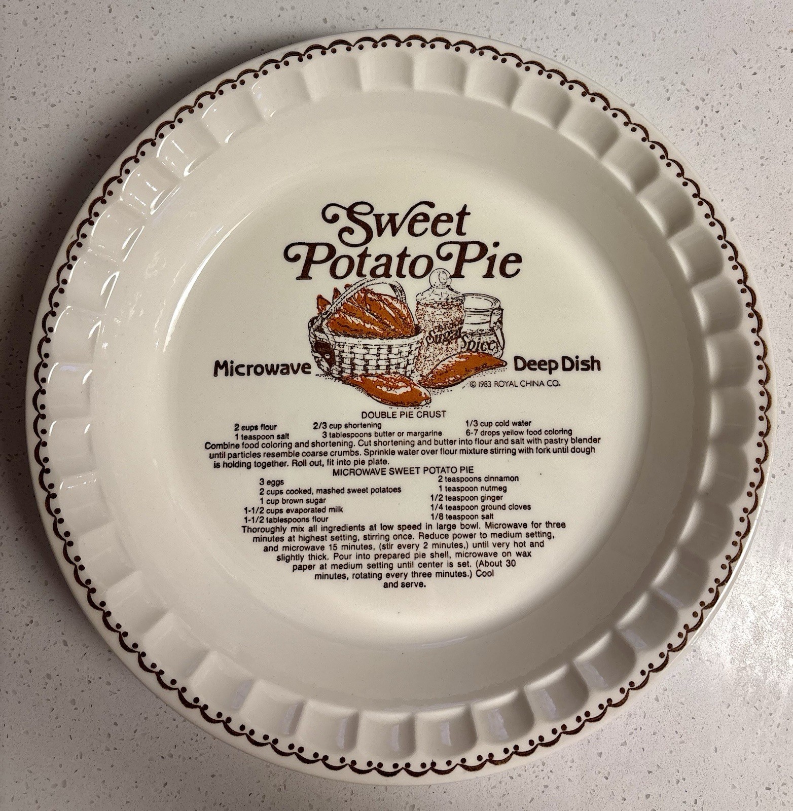 Vintage Royal China Country Harvest Sweet Potato Pie Dish RARE 1983