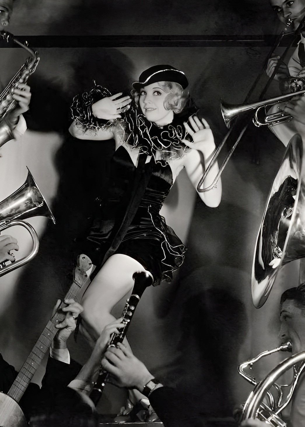 ALICE WHITE - 1930s JAZZ Baby Jazz Hands Image 5 x 7 inch Reprint