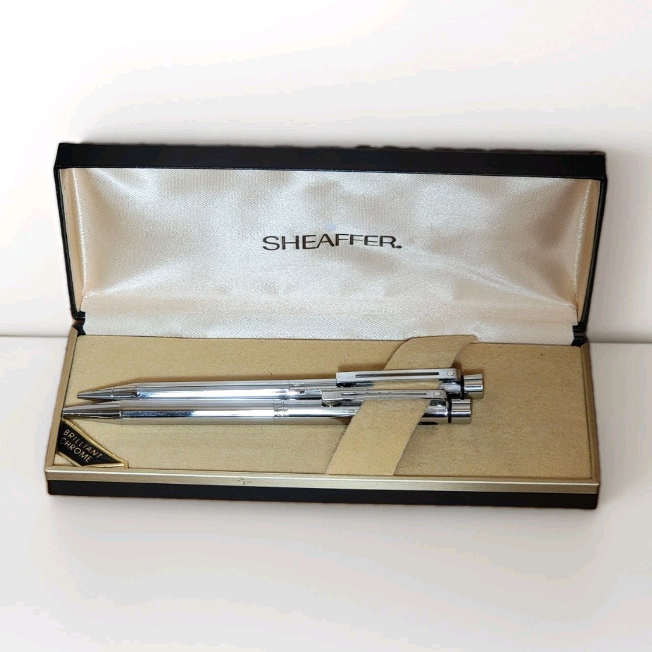 VTG Sheaffer Targa 1000 Ball Point Pen & Pencil Set W/ Box White DOT