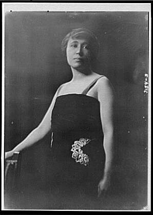 Photo:Mrs C L Newcomb Portrait 1919 1920 Studio Photograph
