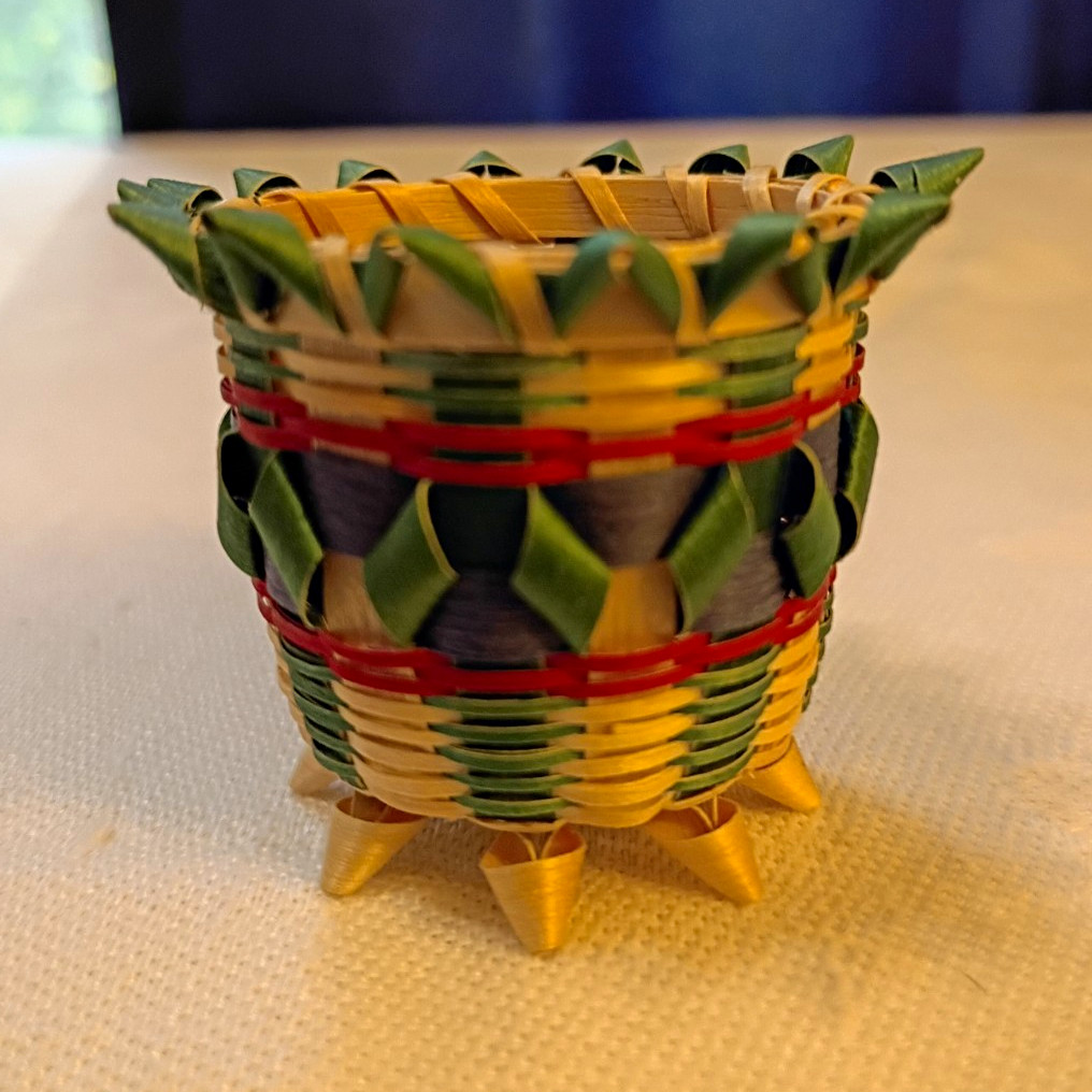 VTG 1995 Signed Ho-Chunk Native American Black Ash Miniature Basket by Hoga Hall