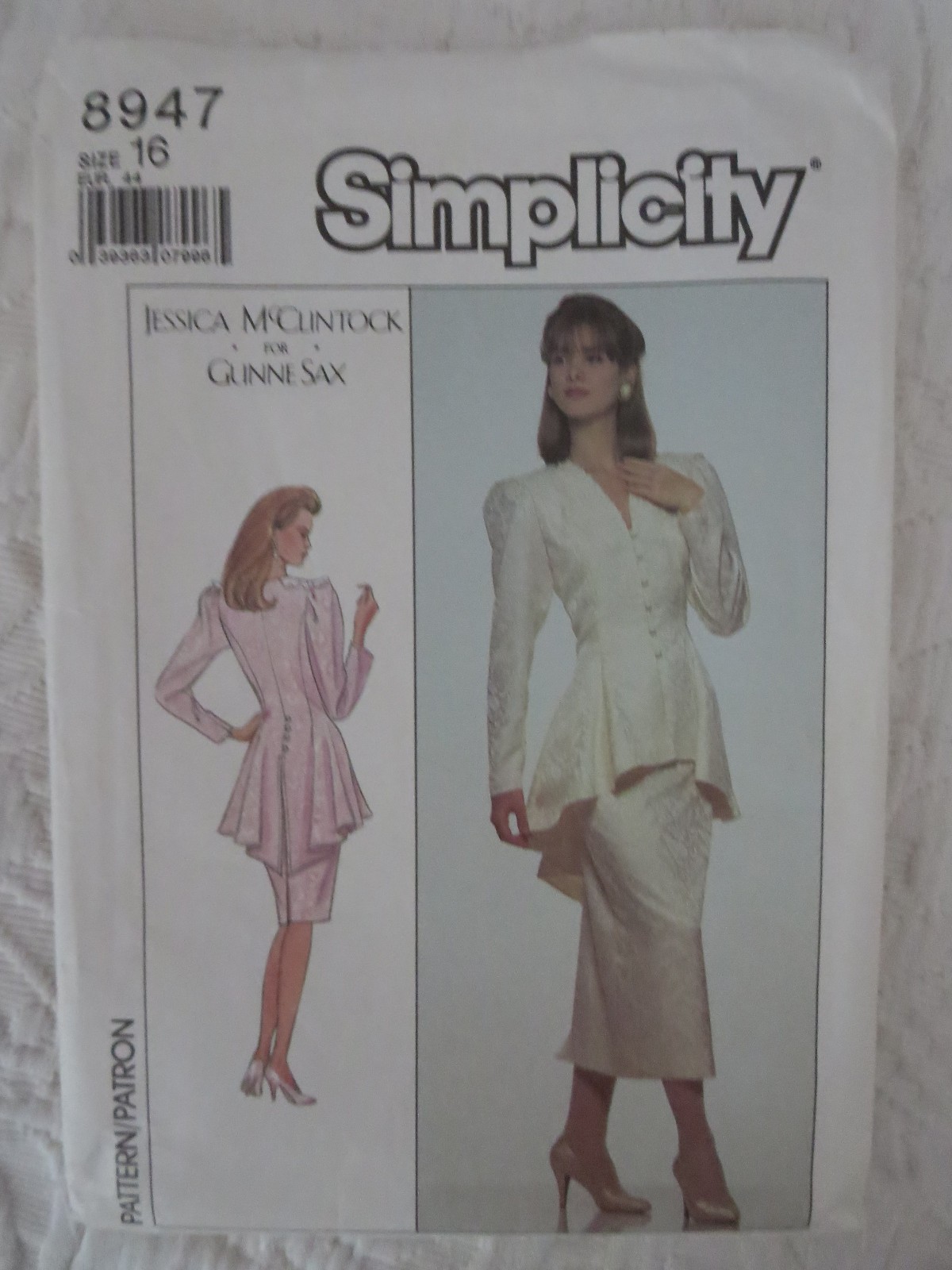 Simplicity 8947, SZ 16. Jessica McClintock for Gunne Sax. Jacket,skirt.  1988