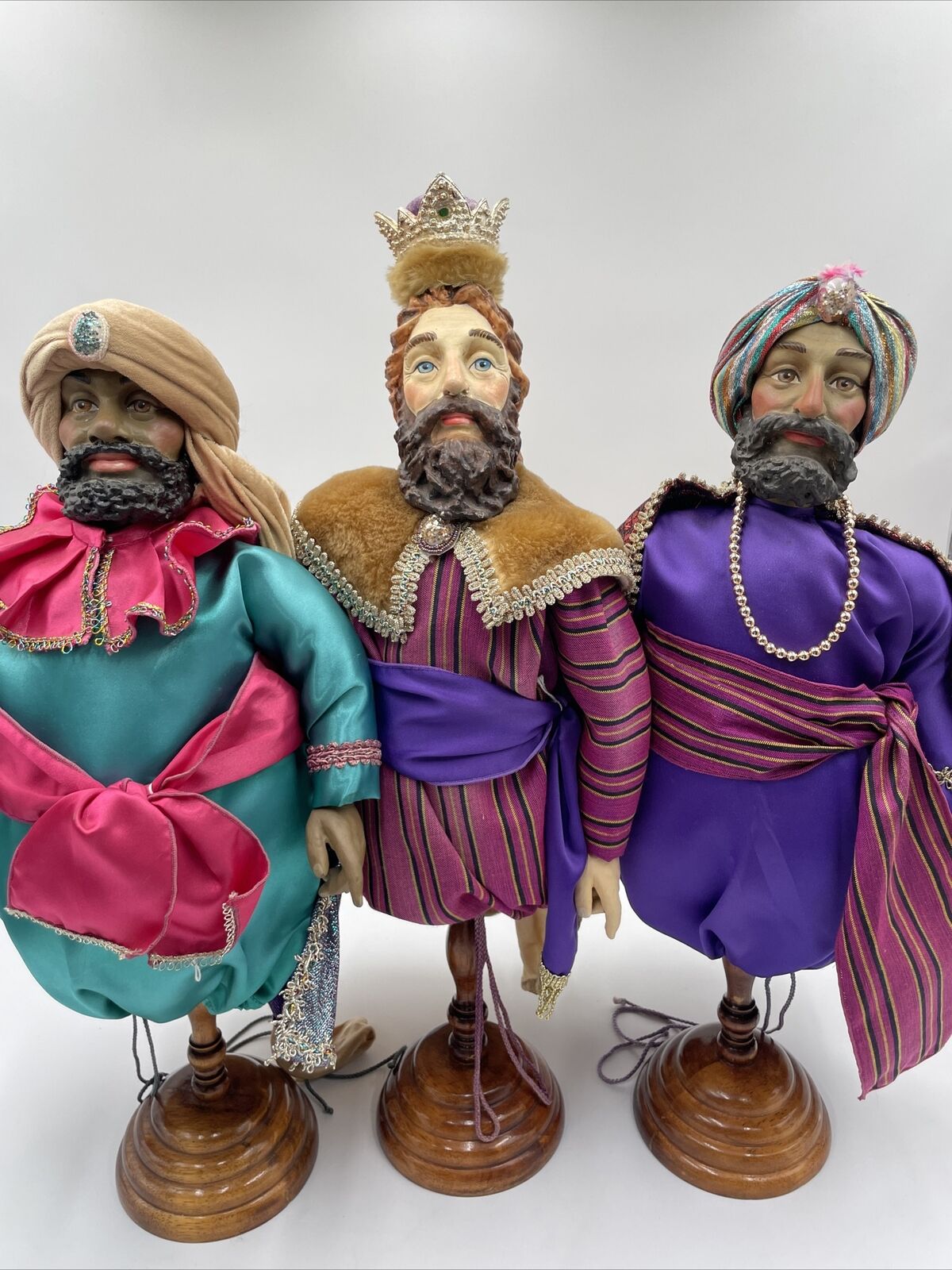 RARE Department 56 3 Wise Men 3 Kings Nativity Figures on Wooden Pedestal VTG