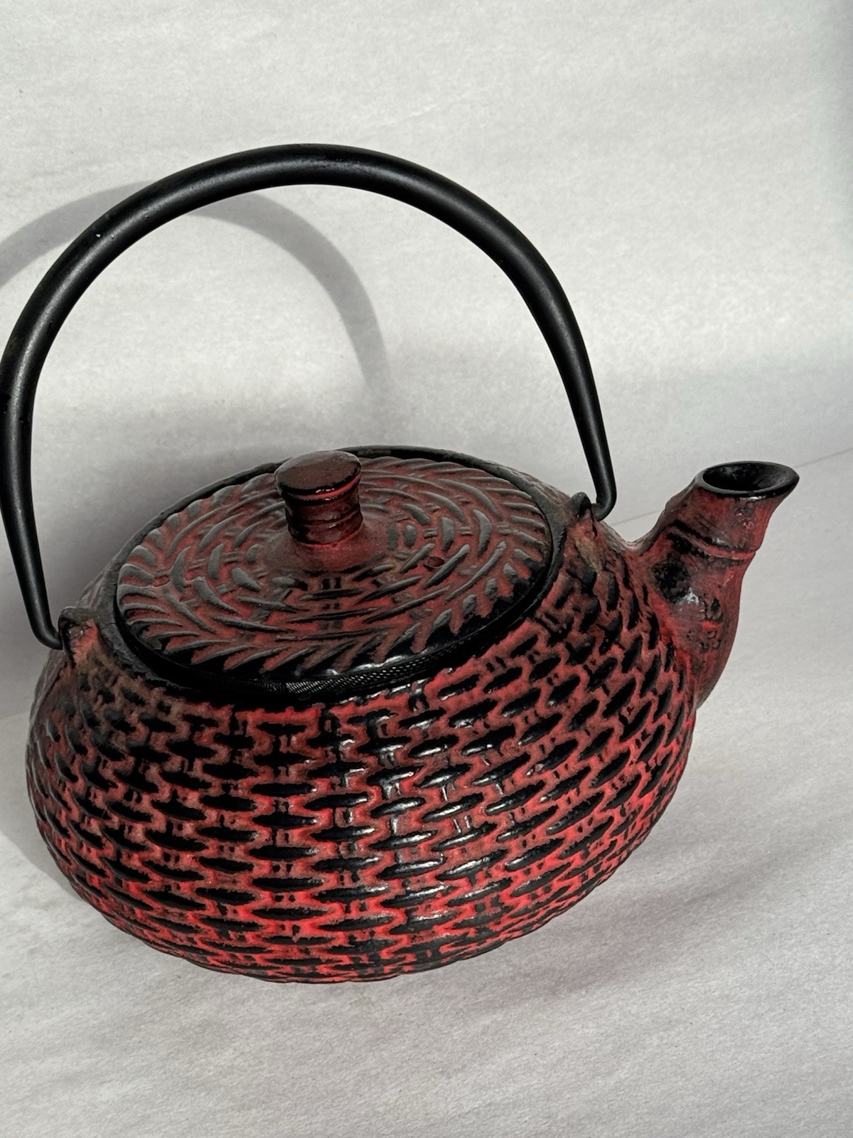Red Cast Iron Tetsubin Style Teapot Enameled Interior Tea Pot w/ Infuser VTG