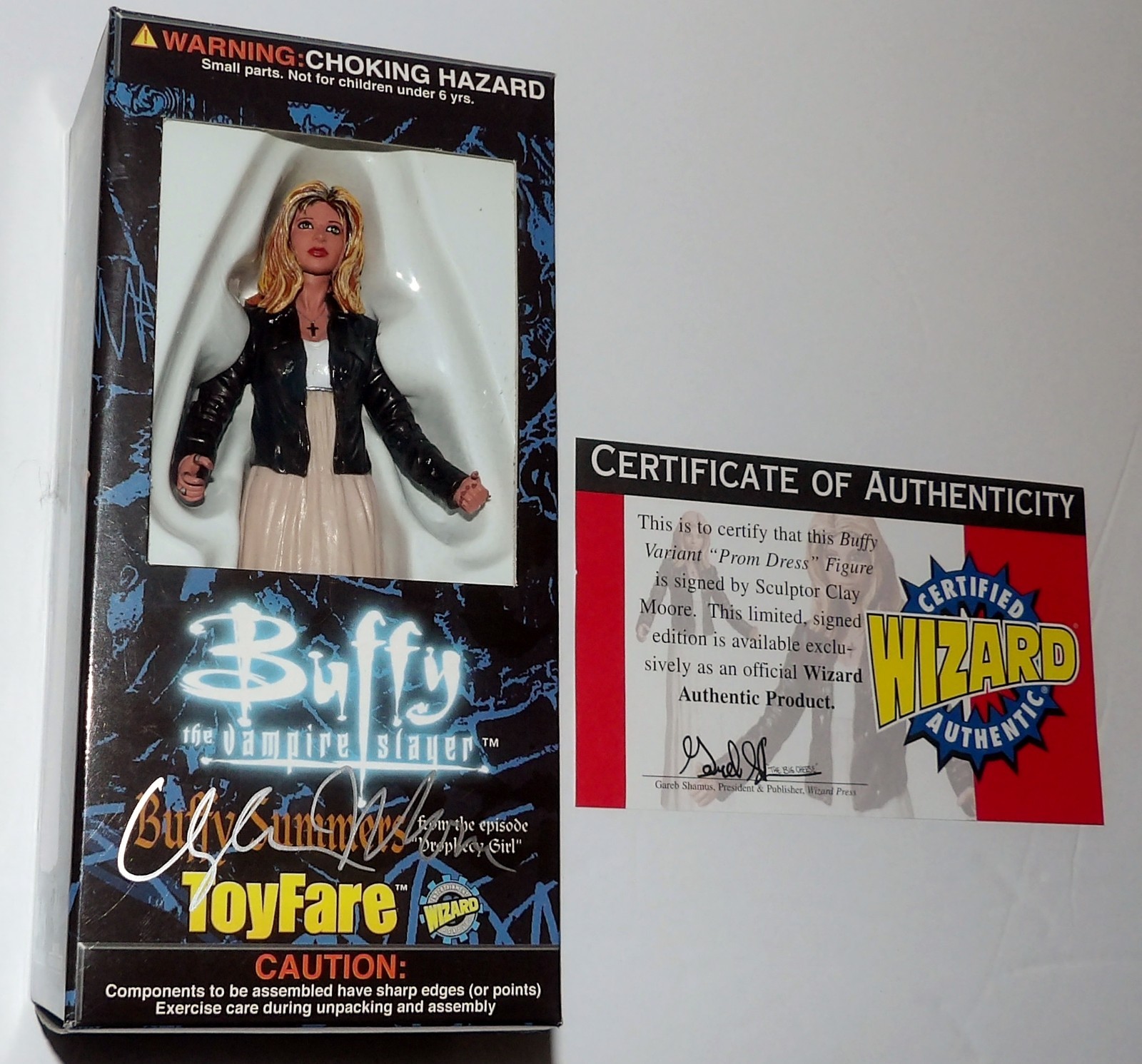 TOYFARE BUFFY THE VAMPIRE SLAYER ACTION FIGURE SIGNED BY ARTIST CLAY MOORE W/COA TOYFARE BUFFY THE VAMPIRE SLAYER ACTION FIGURE SIGNED BY ARTIST CLAY MOORE W/COA