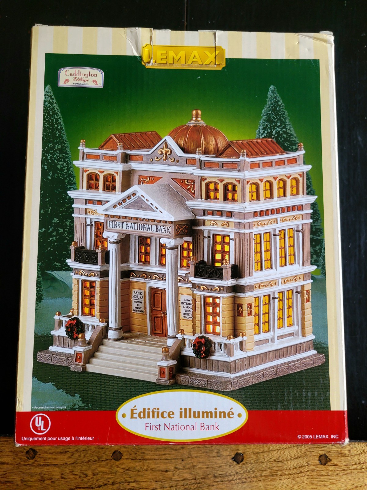 2005 Lemax Village Collection Lighted Building First National Bank #55204
