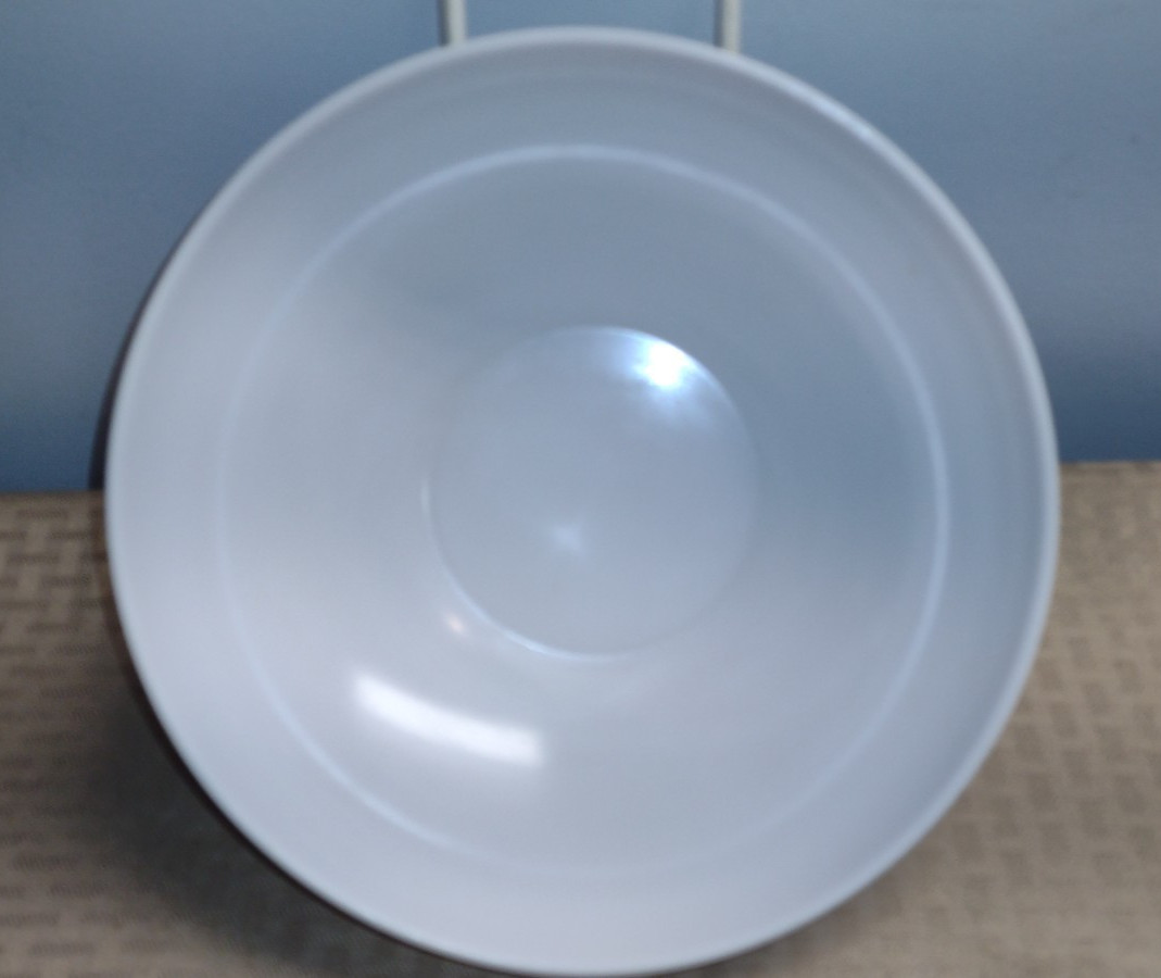 Vintage Stetson Melmac White Round Serving Bowl, 9\