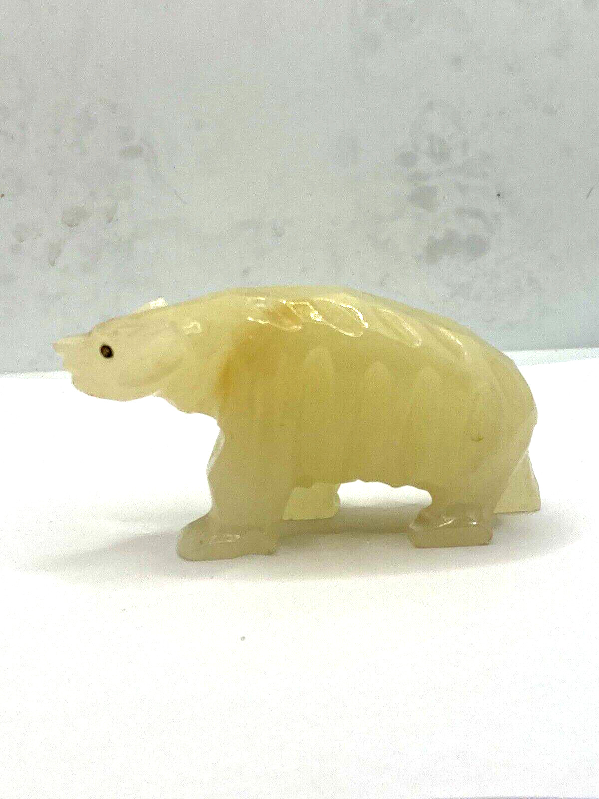 Carved White Onyx Stone Polar Bear Figurine 48h-1024S